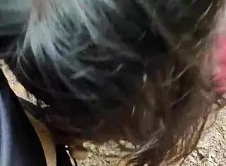 Horny Filipina girlfriend gets a risky outdoor creampie from her interracial lover while almost getting caught