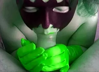 helgafoxxy blowjob colour madness