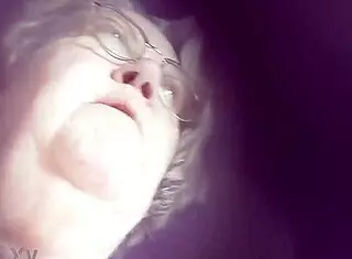 Bold Hairy Pussy Peeing