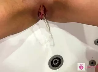 Compilation Pee On A Beautiful Teen 18+ She Pees In The Bathroom Pov Free