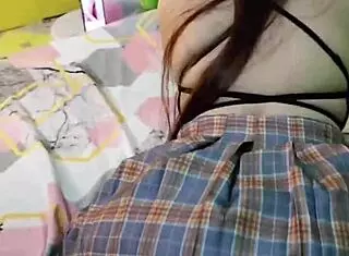 fucking friend's chubby wife until creampie inside her plump homemade pussy!