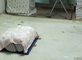 Fair-Skinned Girl With Big Boobs Starts Masturbating Intensely