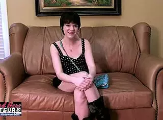 Short Haired Nympho Cora Dildo Fucks Cunt Before Draining Dick