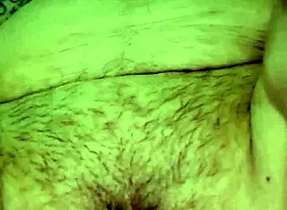 Sammie dives into wet pussy licking session