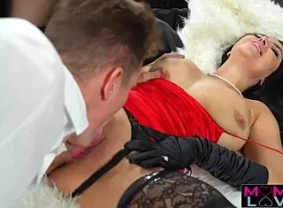 i'm stepmom kira queen riding my stepson's cock in missionary cowgirl doggystyle with big tits bouncing during taboo dating session