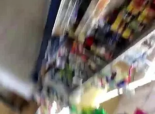 Milf with phat ass, hidden candid view.