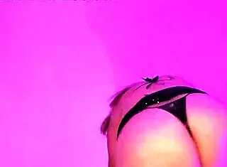 i'm a busty milf vivi guedez using vibrator machine on my natural tits