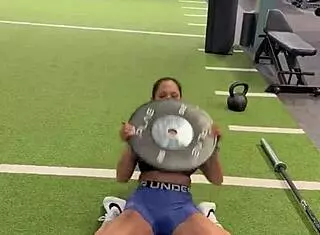 feeling so empowered with 25lb overhead press that strengthens shoulders traps and hip flexors completely