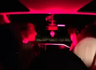 chicos se follan la industria musical