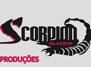 Meu Meio Irmão Me Fudeu No Quarto Da Minha Madrasta E Fez Eu Engolir Aquela Pica Todinha