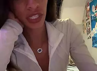 Experience a live session on Instagram right now with engaging content