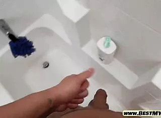 Perverted stepmother craves that hard pounding in her dripping wet pussy from stepsons cock at the gym. 😈🍑