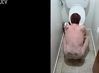 oh man i drank too much as this kiwi trashy milf and master used me with close-up pussy farting in toilet