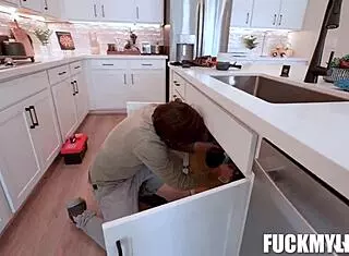 Handyman, can you really cum all over my tits like that? Danae Mari asks Tyler Cruise provocatively.