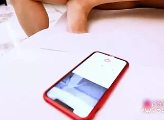 国产av剧情之史上最强的电话偷情视频