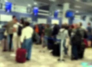 Girl Flashes Cock Publicly In Airplane And Brings Me To Cum In 2 Minutes