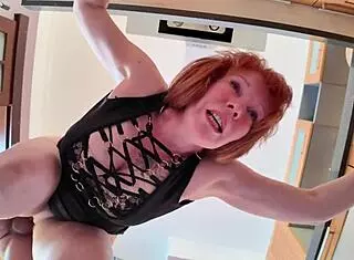 Building trust with stepmom through close kitchen moments and shared passionate experiences