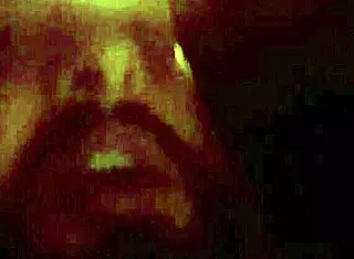 Swung troca de casal turns into putaria with amateur latina milfs in outdoor blowjob orgy