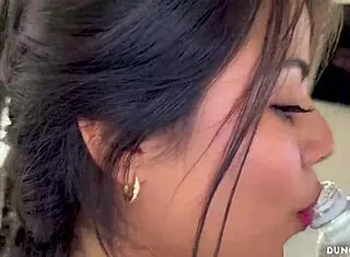 There was nobody else in the gym so this big ass latina gave in to muscular temptations with squirting