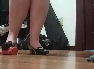 I, uh, love crushing that cock with my high heels in this fetish solo...