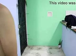 Fucking with the pizza delivery guy in an incredible bedroom session