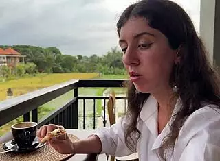 eating pizza with cum on my face in public cafe pov