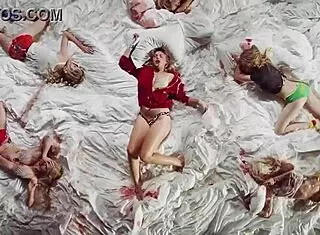 Reneé Rapp Leave Me Alone Official Music Video Clip Release