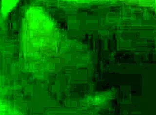 She shows off her natural tits and squirting culazo in a hot display.