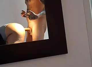 creo que la camarera nos grabo a escondidas mientras mi amante y yo haciamos de las nuestras