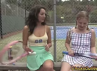 Real Australian Lesbians Eat Out Hairy Pussy With Food Fetish