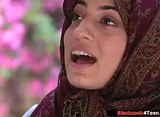 Black Dude Gets A Taste Of An Arab Pussy