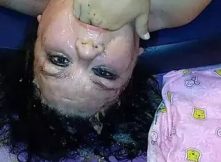 Oh wow, ms tl throat gets all messy and sloppy with fisting action in this wild clip 😈