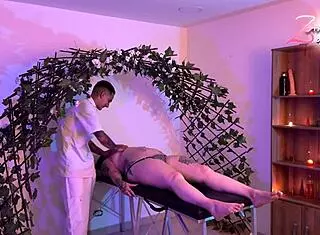 oh god, masseuse got me so horny i had to masturbate wildly before he returned