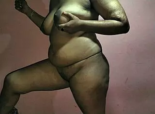 Subtle Allure of Indian Desi Girl's First Intimate Encounter in Homemade Video