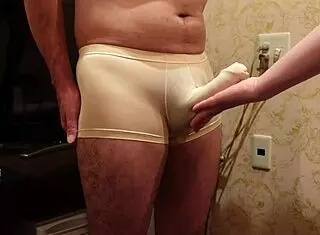 Hey, that long torment on the glans made the weak cock cum from rough slaps!