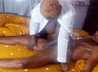 Watch Wet Sarah As The Bedroom Doctor Meet Harveyxbush In Room 306 For Intense Anal Creampie With Her Big Natural Tits!