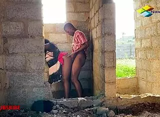 Stranded Horny Ebony Gets Rough Wet Pussy Drilling From Bricklayer In Uncompleted Building