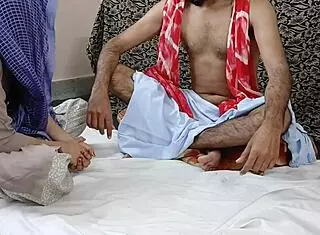 Impostor Baba Takes On Indian Hot Bhabhi