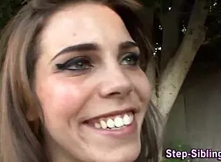 putalocura - teen 18+ pelirroja española lilly brans follando y haciendo paja con los pies