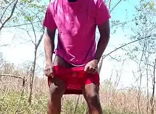 Hey, check out this dance workout where I'm moving in opposite directions bright and early