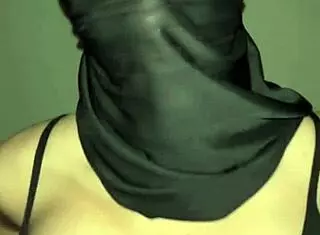 best arab muslim woman reveals hijab-covered boobs in intimate display