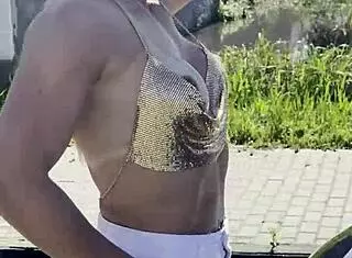 Loira cavalona takes double penetration from big USA cocks