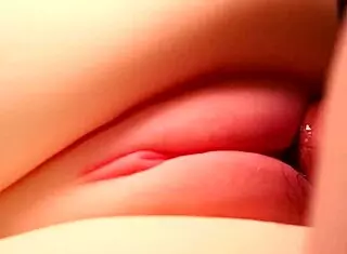 her pussy looks so perfect in shape for close up fingering and double penetration with toys. cute babe uses fuck doll in shaved solo session