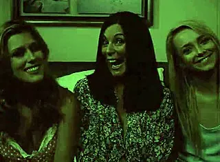 Xxx groupsexxx with lesbians in 3some orgy featuring milf mature cougar first time