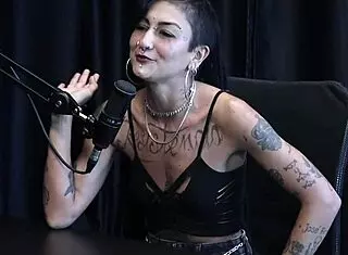 Prefer Dominar Tem Vontade de um Gang Bang com Oito Gosta de Pau Grande e o Vídeo que Fez com o Mário - Caroleta Roots Watch on Sheer Red