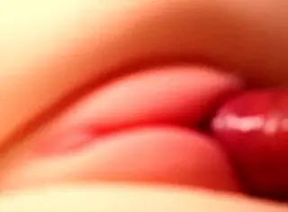 her pussy looks so perfect in shape for close up fingering and double penetration with toys. cute babe uses fuck doll in shaved solo session