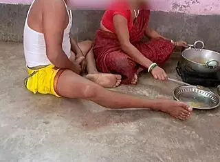 Desi Mallu Wife Begs For Hard Pounding From Husband's Friend!