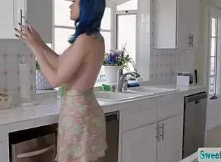 karla kush and jewelz blu's hot foot licking lesbian play