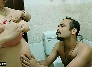Indian Aunty's Rough Pussy Lick