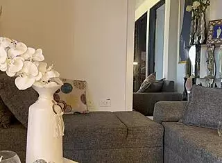 Cummin right in the glass 💦🥛